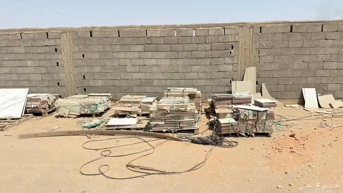 للبيع طبليات بلاط كل المقاسات تقريبا  اشكال كثيره 4