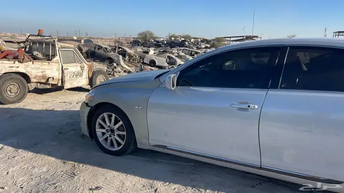 قطع غيار لكزسgs300 السياره في البحرين 18