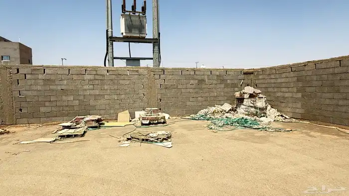 للبيع طبليات بلاط كل المقاسات تقريبا  اشكال كثيره 2