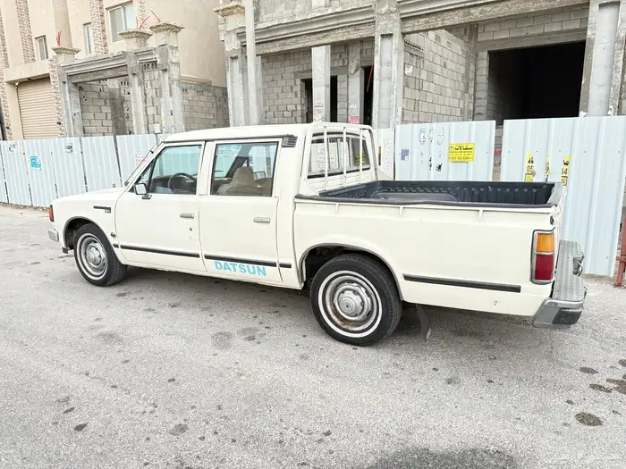 ددسن نيسان 82 3