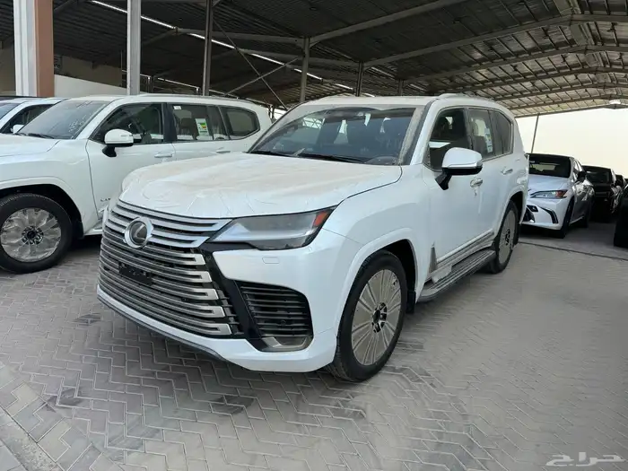 عرض لكزز (2025) BB خليجي ابيض داخل كروزي السعر 535 0