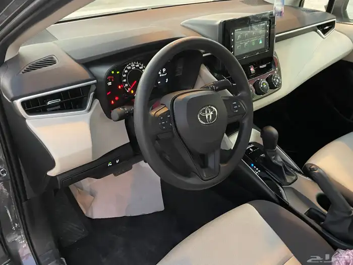 تويوتا كورولا 2025XLI استاندر مطور سعودي (بنزين)2.0L 9