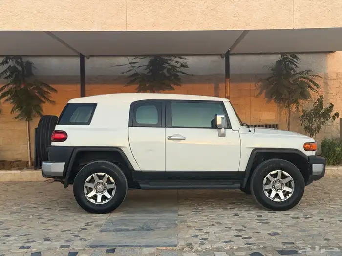اف جي 2014 عبداللطيف جميل ( ثاني مالك ) 14