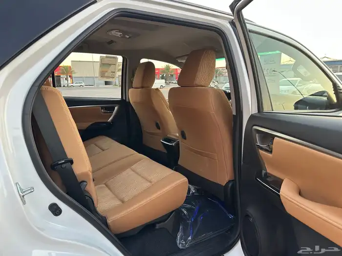 فورشنر 2023 6سلندر بنزين وكالة 20