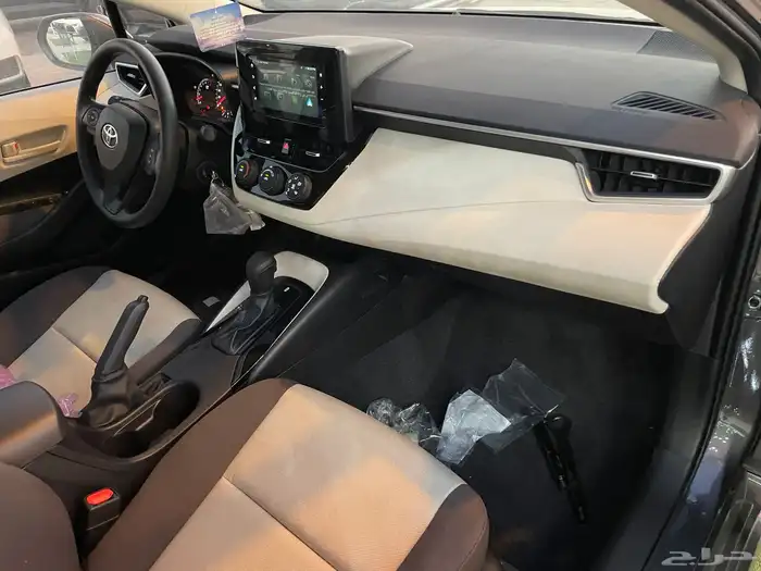 تويوتا كورولا 2025XLI استاندر مطور سعودي (بنزين)2.0L 25