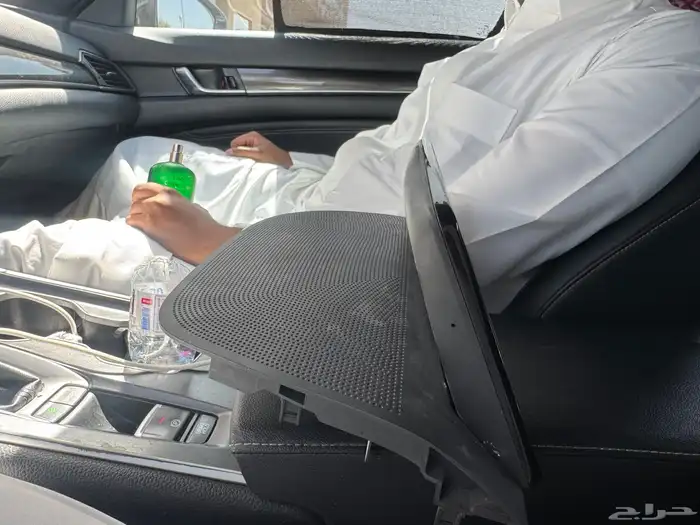 شاشة اكورد 2018-2022 3