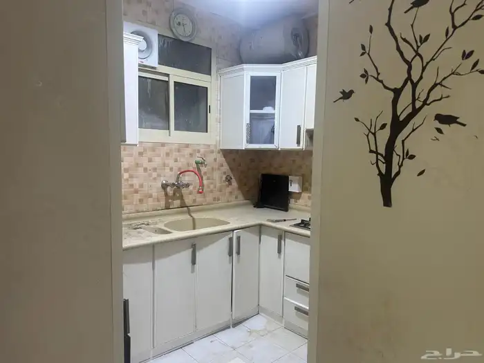 شقة للإيجار   حي طويق 9