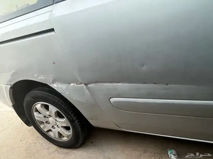 للبيع سيارة كارنيفال موديل 2006 3