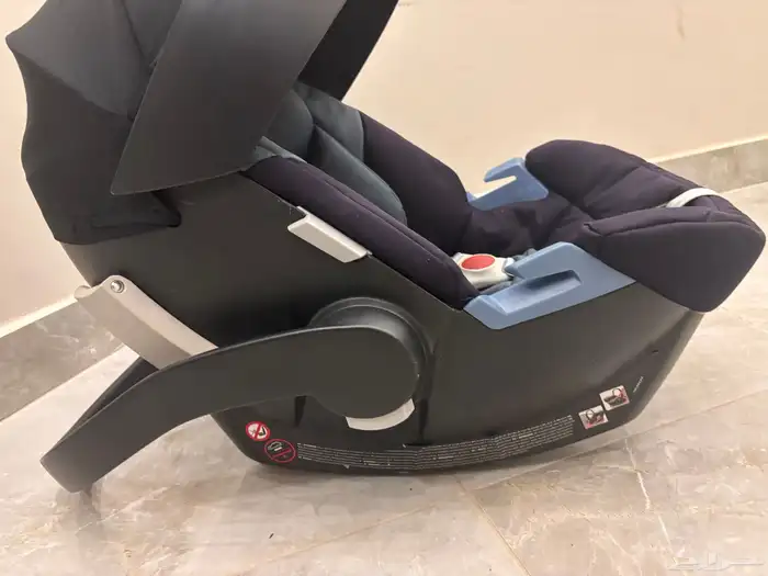 كرسي سياره car set mamas and Bab Same New . 3