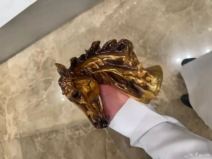 تصنيع مجسمات كرستال او اكريليك او معدن حسب الطلب 7