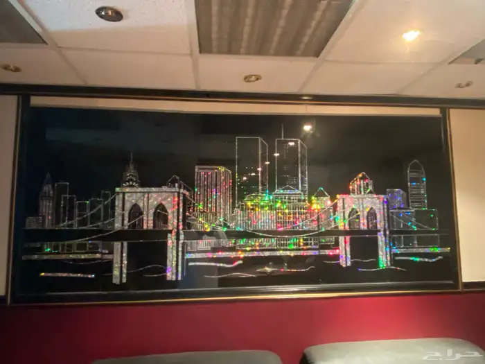 لوحة زجاجية نادرة   Rare Glass Artwork 2
