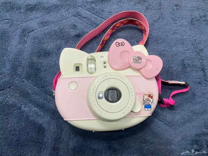 كاميرا فوجي فيلم Instax Mini Hello Kitty 2