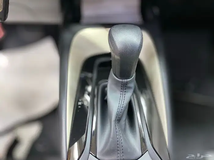 كورولا ستاندر 2025 11