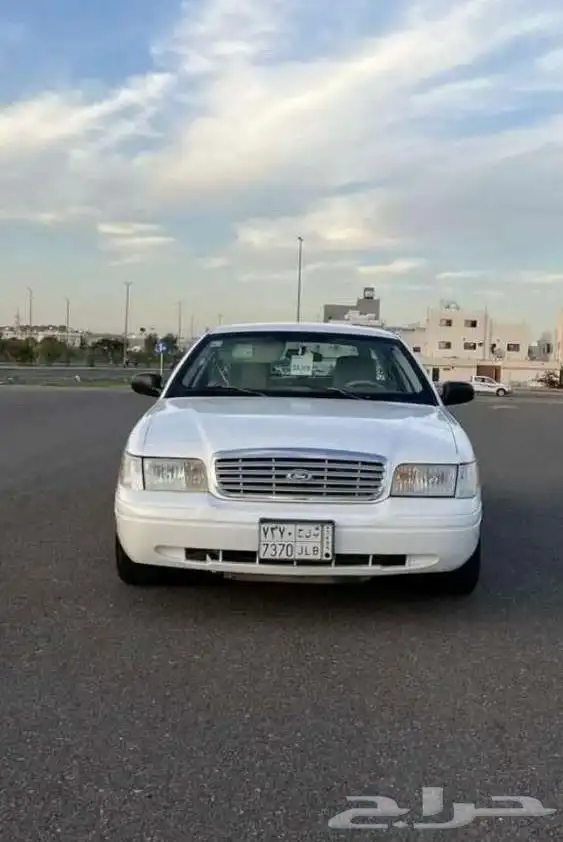 فورد فكتوريا بوليسي 0