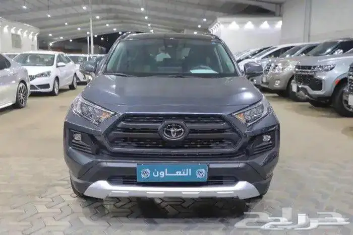 تويوتا راف فور فل كامل ادفنشر بانوراما جلد بنزين موديل 2023 2