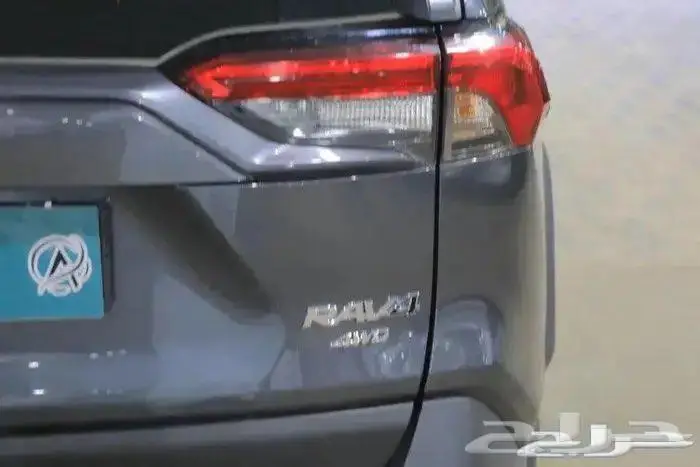 تويوتا راف فور فل كامل ادفنشر بانوراما جلد بنزين موديل 2023 8