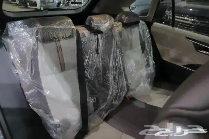 تويوتا راف فور فل كامل ادفنشر بانوراما جلد بنزين موديل 2023 10