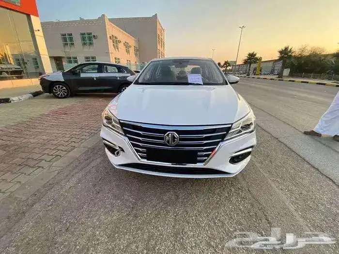 ام جي 5 موديل 2025 استاندر كاش و اقساط أقل سعر 1