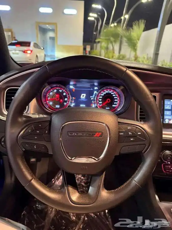 دوج تشارجر 2019 SXT بحالة الوكالة 12