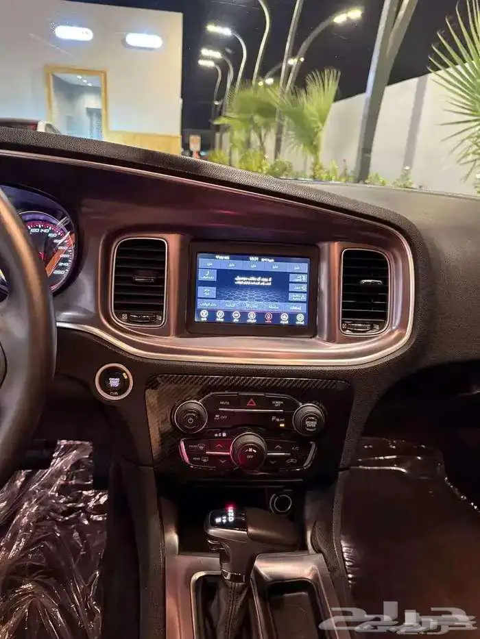 دوج تشارجر 2019 SXT بحالة الوكالة 13