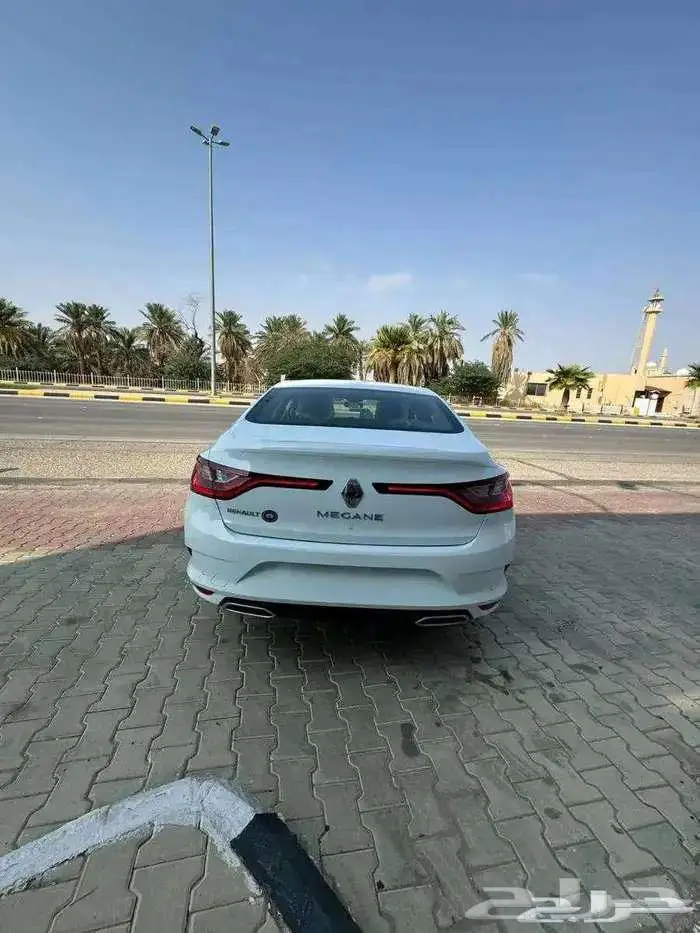 رينو ميغان نص فل موديل 2024 م 3