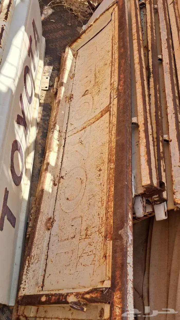 قطع هلكس قديمه تشليح من 83 وتحت 37