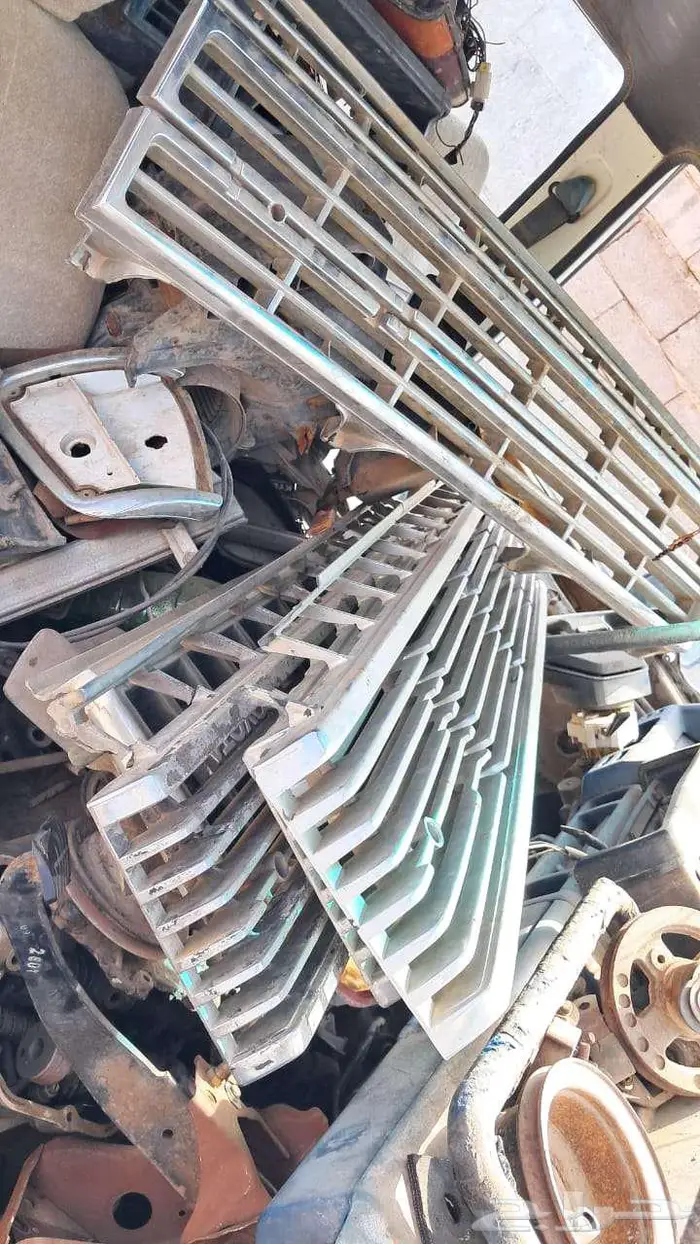 قطع هلكس قديمه تشليح من 83 وتحت 40