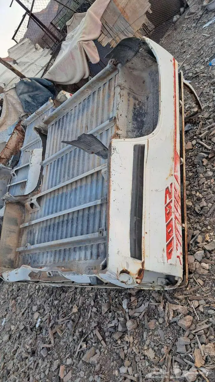 للبيع قطع هلكس تشليح من مديل 84 إلى 88 25