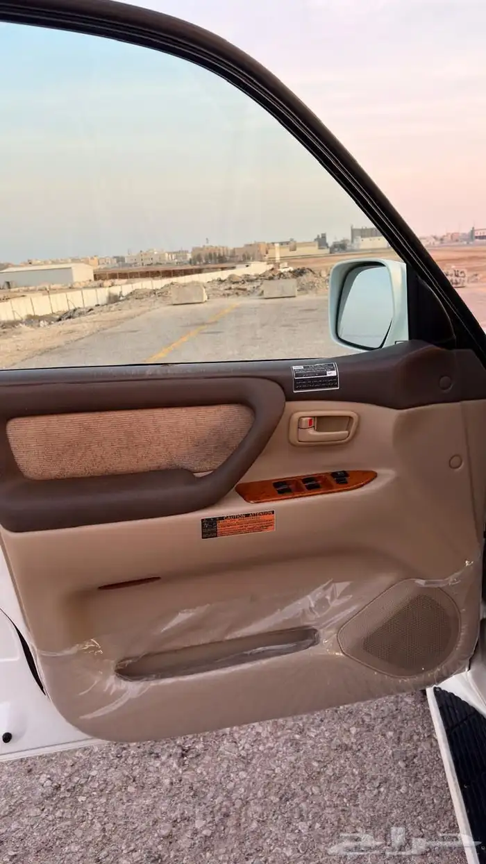 لاندكروزر ليمتد خليجي 2006 35