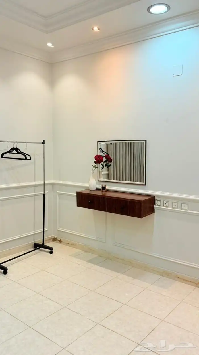 شقه للايجارابها في حجلا قريب المطار 12