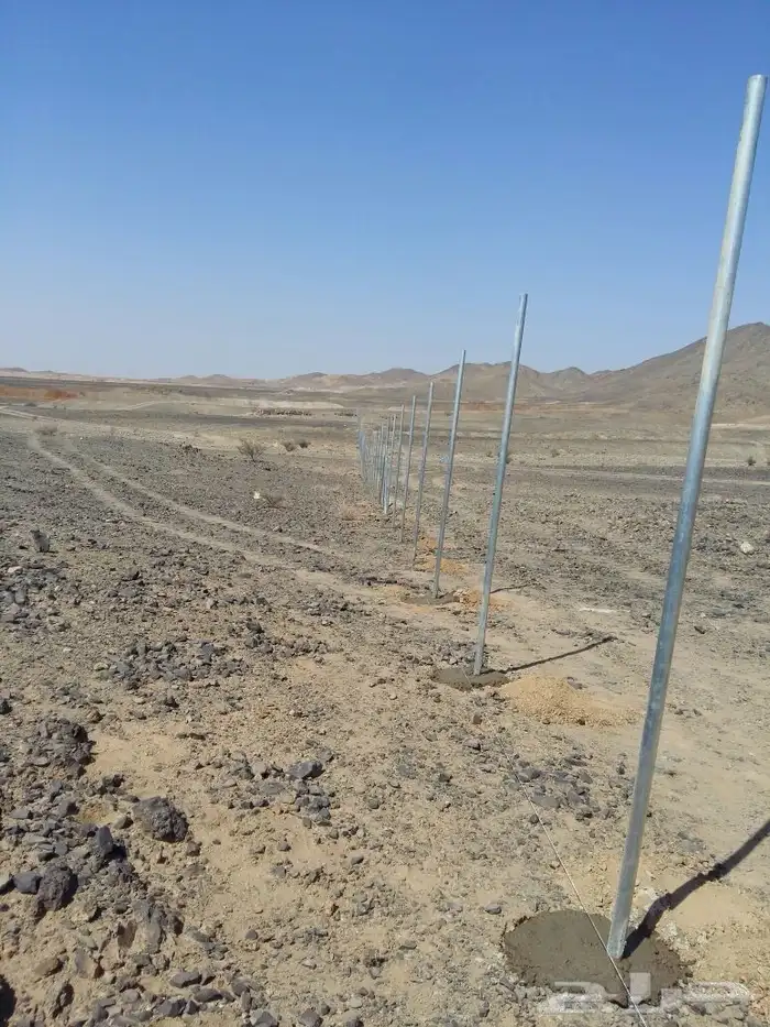 مقاول شبوك وتسوير الأراضي 6