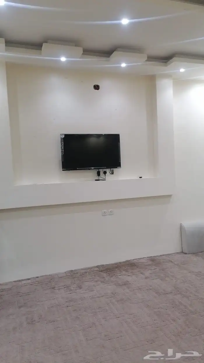 دور ارضي موثث مدخل سياره الرويضه القويعيه 1