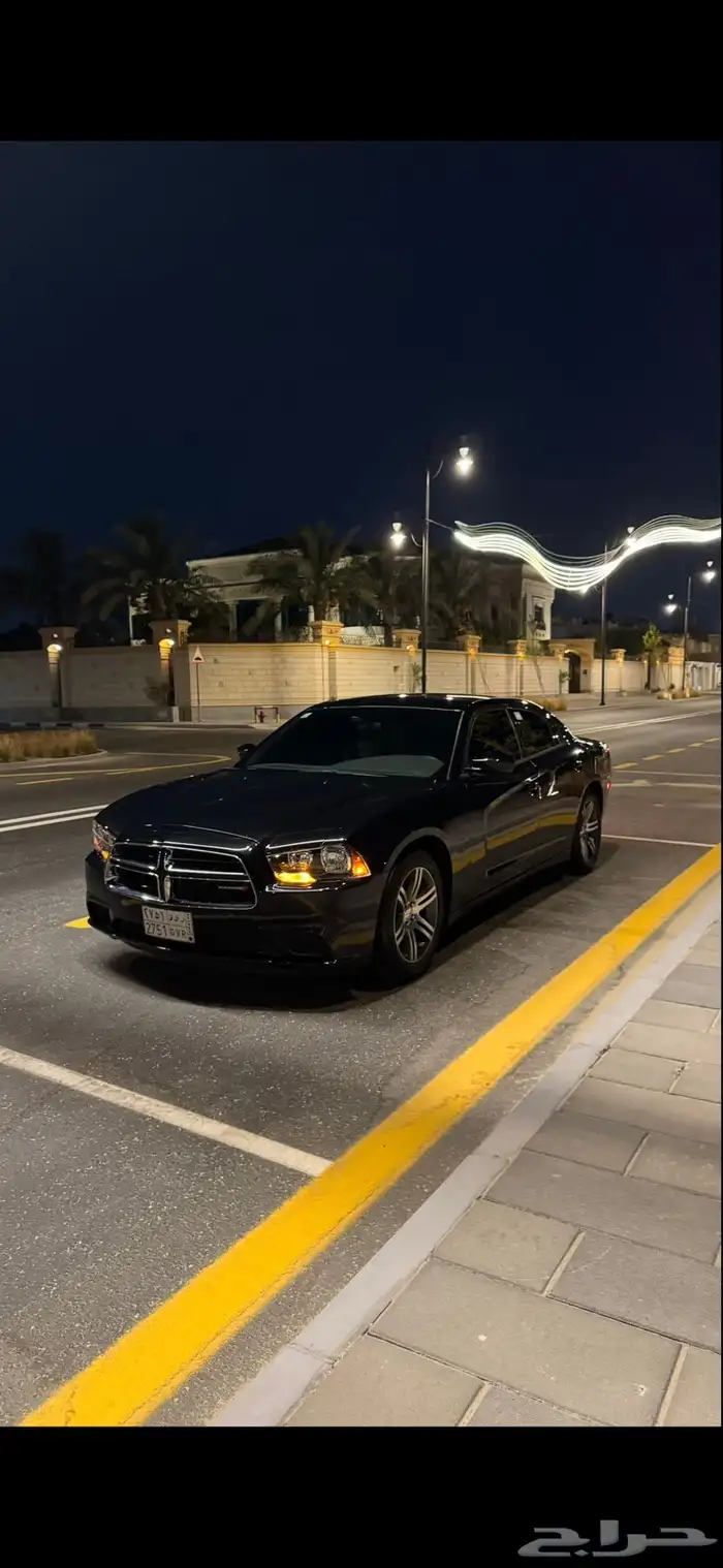دودج تشارجر 2012  تم وضع الحد 30