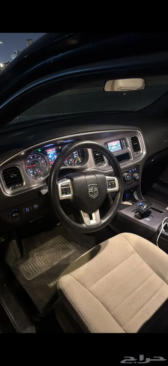 دودج تشارجر 2012  تم وضع الحد 1