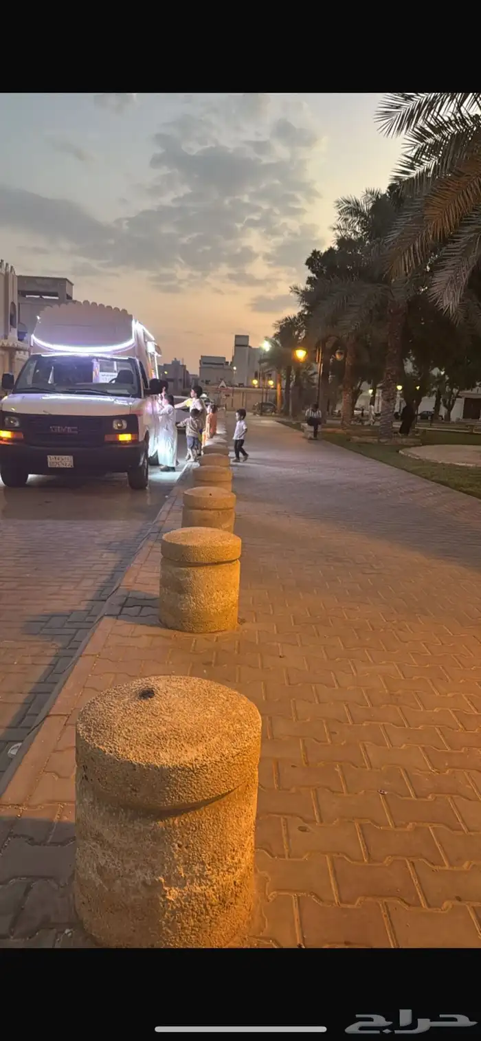 سياره ايسكريم لاستقبل الطلبات الشفا والسويدي وضواحيها 2