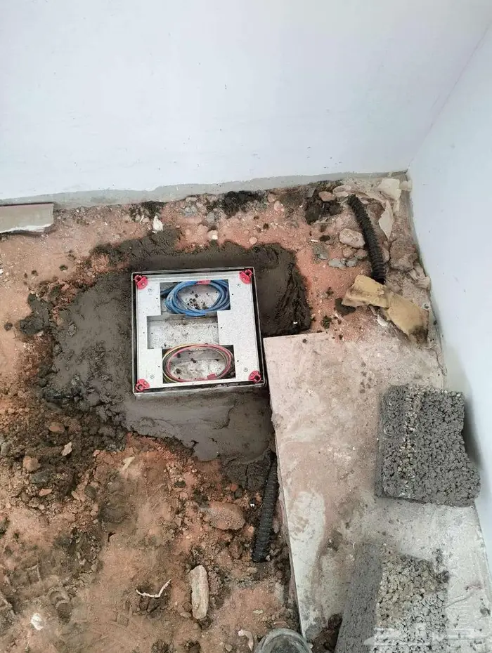 تأسيس كهرباء للمباني و الفلل و الشقق الخبر و الدمام 7