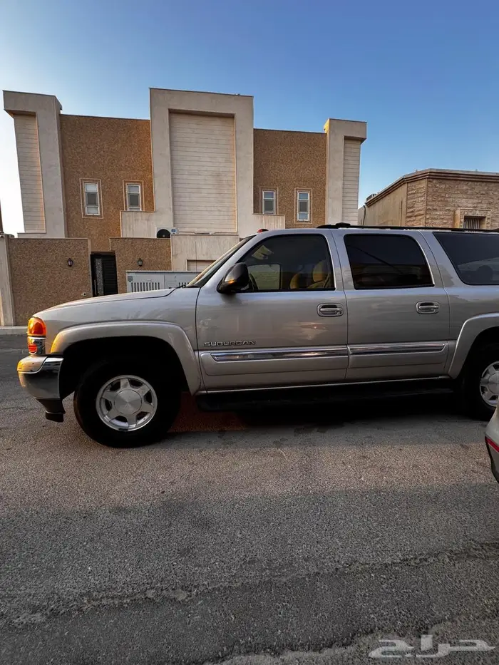 GMC سوبربان 2005 8