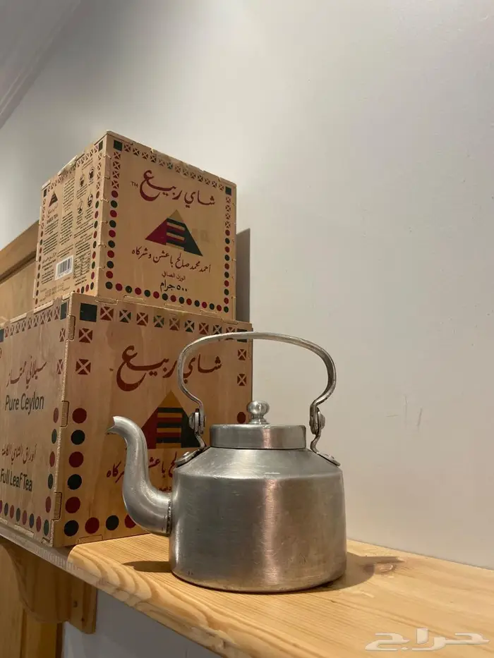 ابريق معدن 10 ختمين 19000 تم البيع 0