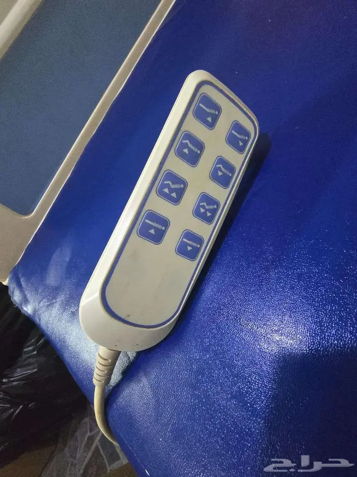 سرير طبي مع مرتبة هوائية 1