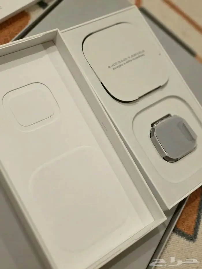 ساعة ابل مقاس 49mm تيتانيوم ألترا 2 10
