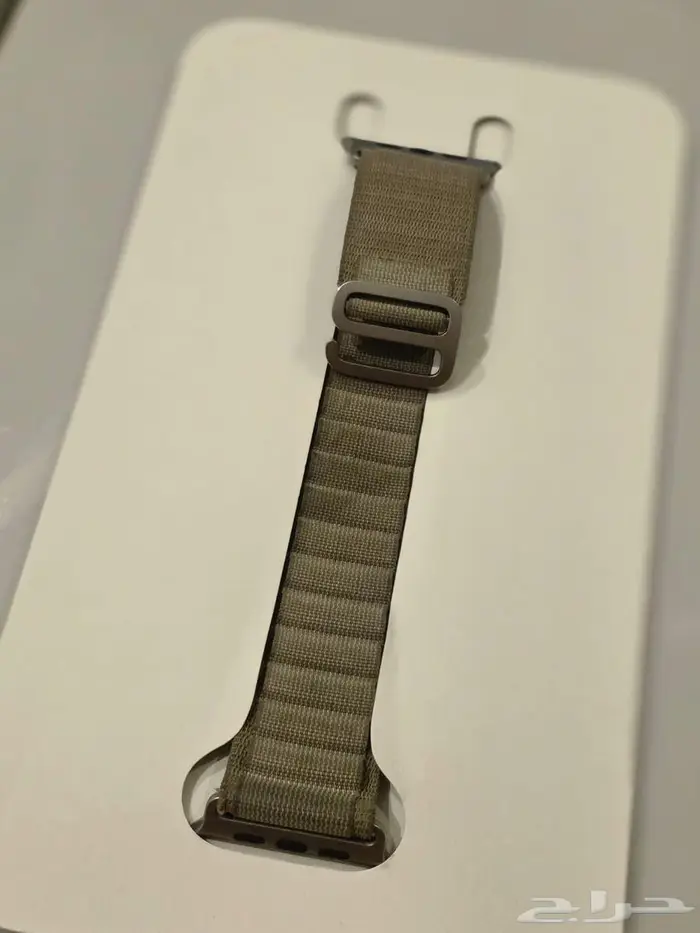ساعة ابل مقاس 49mm تيتانيوم ألترا 2 17