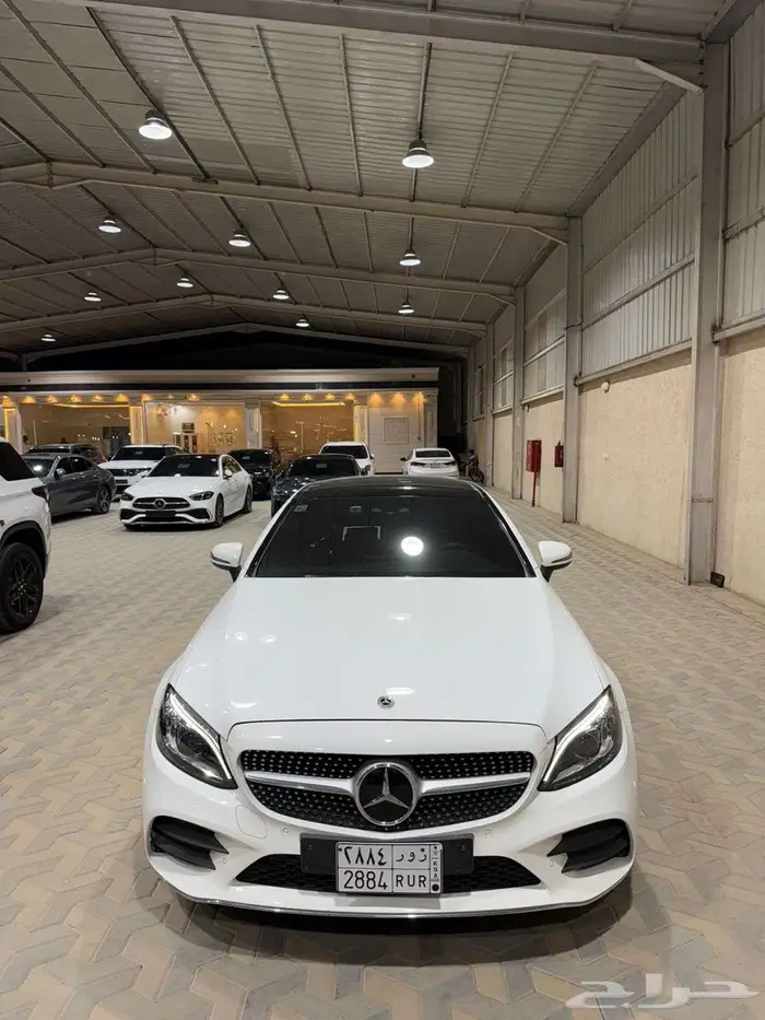 مرسيدس C200 كوبيه موديل 2023 1