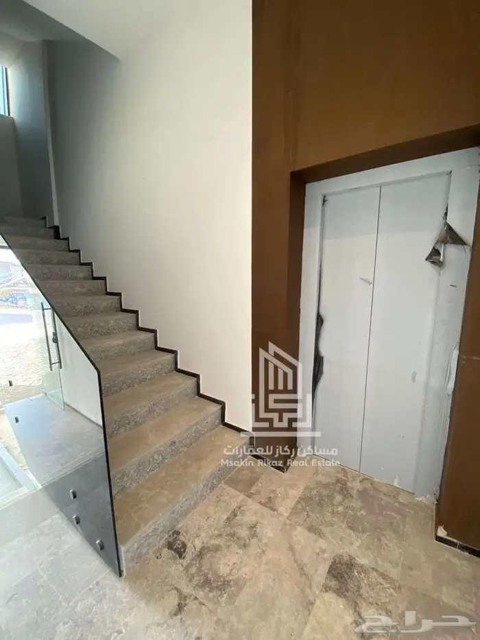مساحة واسعة وتصميم مثالي لحياة متكاملة في حي الربوة 2