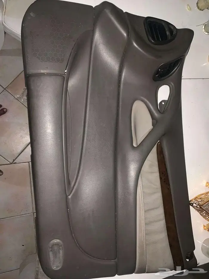 كابرس قطع Ss ورويال والتي زد 22