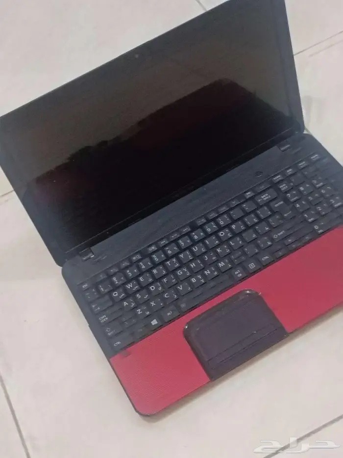 لأب توب توشيبا للبيع بشاحن 0