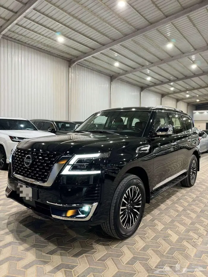 نيسان باترول بلاتينيوم موديل 2023 2