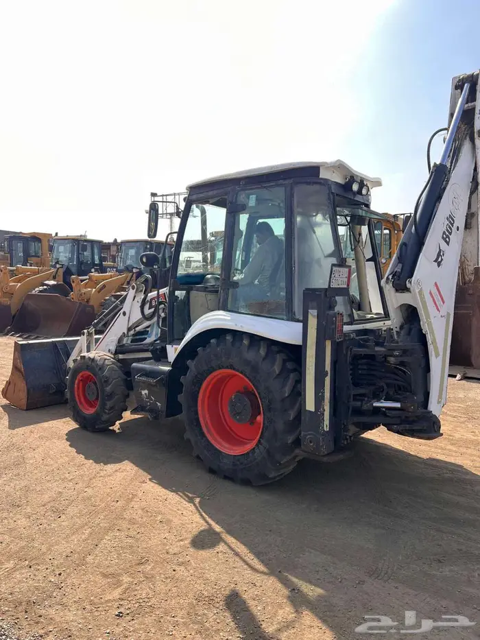 عرجه بوبكات موديل 2018 دبل معرض رواد المعدات 0