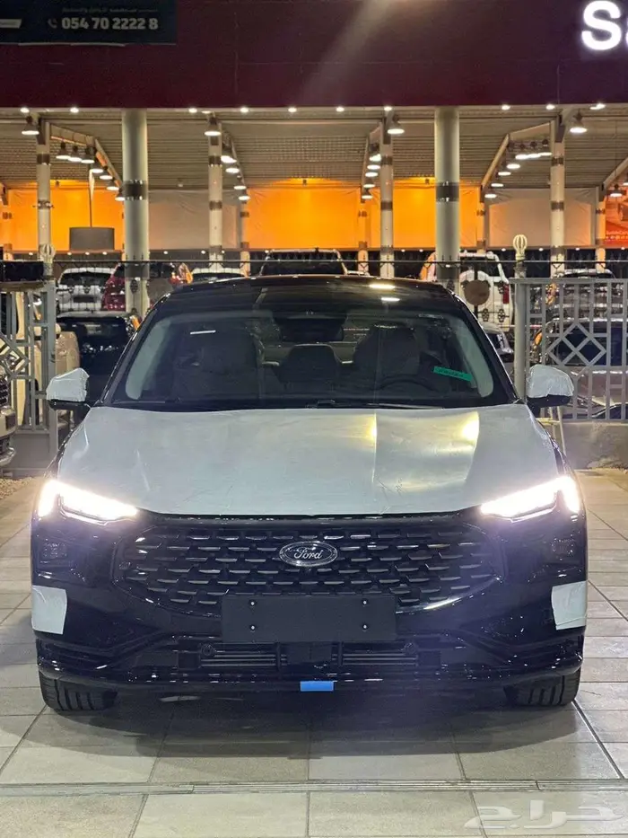 عرض خاص فورد توروس تيتانيوم 2025 0