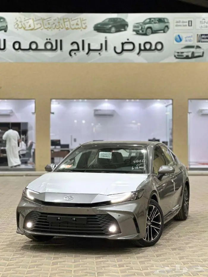 تويوتا كامري LE هايبرد 2025 0