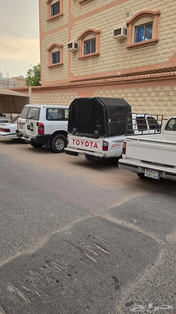 شد هايلكس للبيع 3